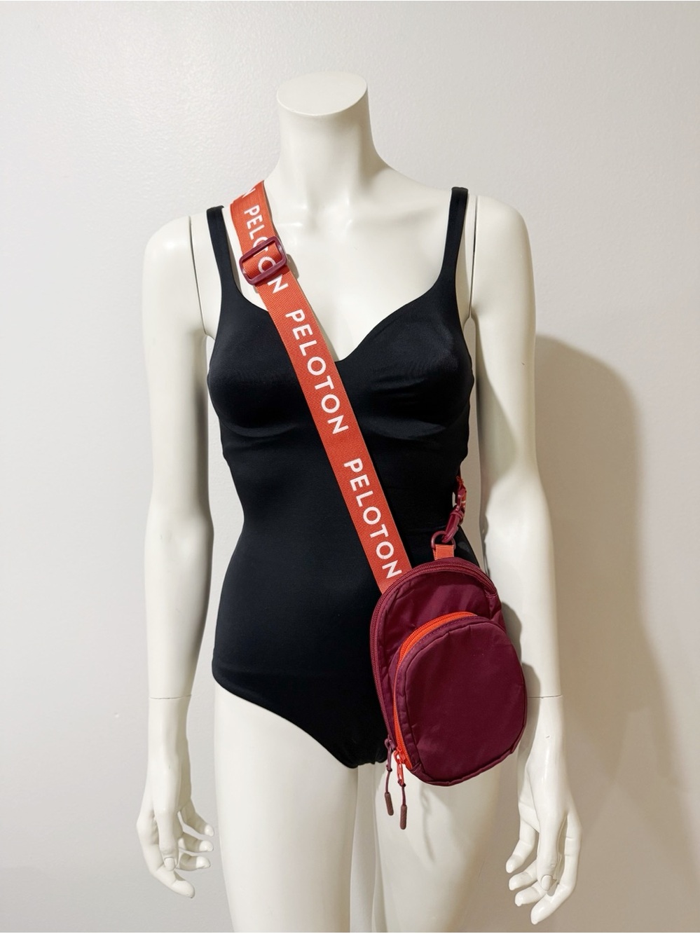 Peloton Fanny Pack Chest Belt Crossbody Bag Zip Closure Orange Red Purple
